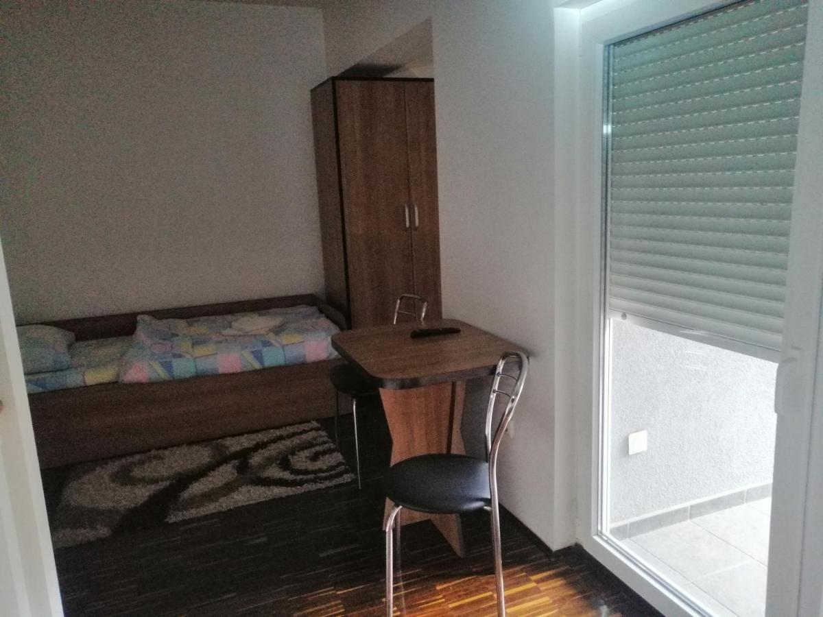 Apartmani Simic Višegrad Esterno foto